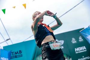 BIB: 5011
                            <button type="button" onclick="openModal(24868834)" class="btn btn-primary btn-sm float-right btn-popup" data-toggle="modal" data-target=".modal-high-quality">
                        <i class="fas fa-shopping-cart"></i> Add to Cart
                    </button>
                                            <button type="button" onclick="isThisMe(24868834, true)" class="btn btn-success btn-sm float-right btn-popup btn-isme hidden" data-toggle="tooltip" data-placement="bottom" title="นี่คือรูปของคุณใช่ไหม คลิกที่นี่เพื่อเอาเข้าอัลบั้ม">
                        <i class="fas fa-plus"></i> Add to album
                    </button>
                    <button type="button" onclick="isThisMe(24868834, false)" class="btn btn-warning btn-sm float-right btn-popup btn-isnotme hidden">
                        <i class="fas fa-ban"></i> Remove from album
                    </button>